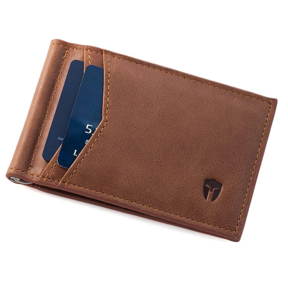 A review of the Bryker Hyde Vertical Bifold Wallet